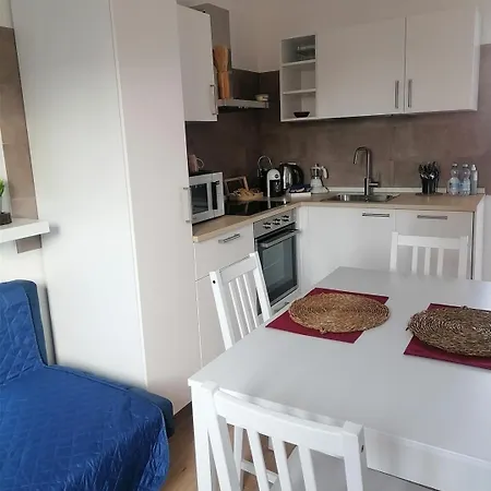 Apartment A Pirri, Via E. Toti. Cagliari. Rosas Rooms. *